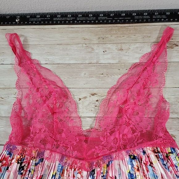 Victoria's Secret x Mary Katrantzou Satin &‎ Lace Pink Babydoll Slip Lingerie XS - Picture 5 of 12